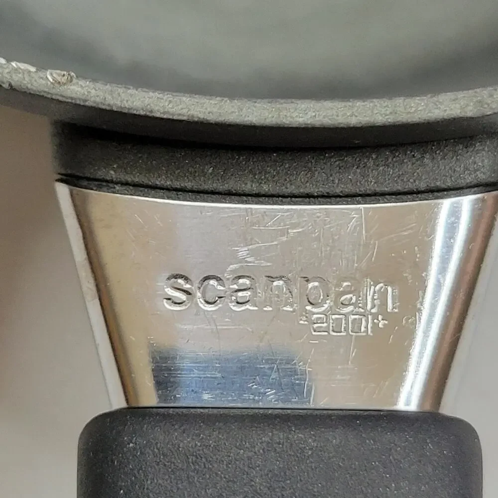 Scanpan 1999 Titanium Pyrolux Double Spout 1.5 Qt Sauce Pan Graniteware Denmark